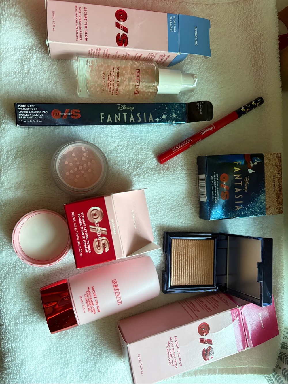 ONE/SIZE Limiter edition Highlighter, mini powder, two full sized primers, liner